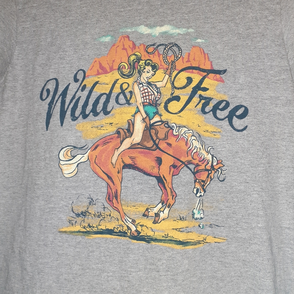 Medium northern outpost top wild & free